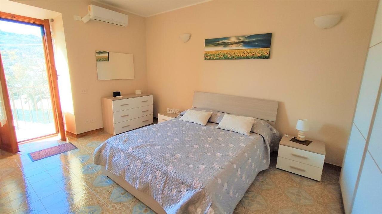 La Casina Gialla Villa Veroli ภายนอก รูปภาพ