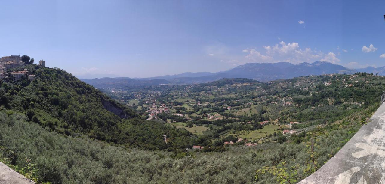 La Casina Gialla Villa Veroli ภายนอก รูปภาพ